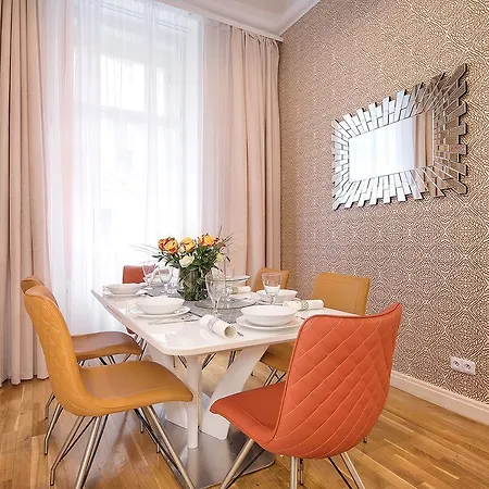 Prague Days - Luxurious Apartments Lesser Town Exterior photo